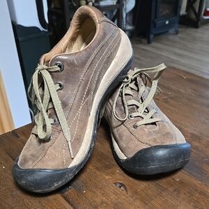 Keen Toyah Hiking Shoe Womens Size 6 5